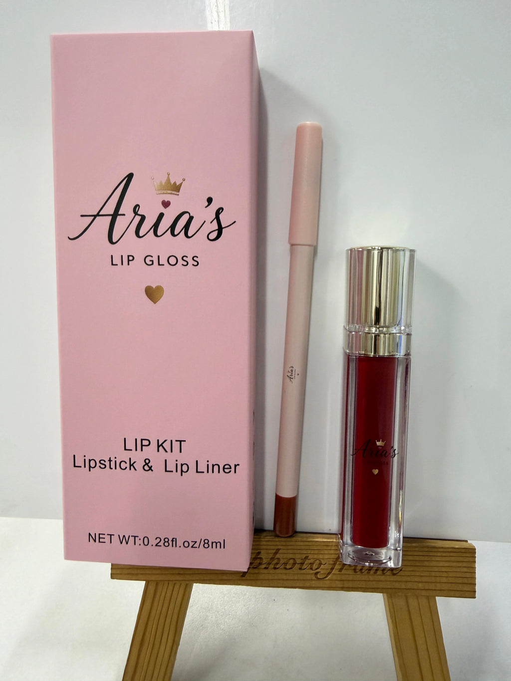 Aria’s Lip Gloss Collection – High Shine & Moisturizing Lip Gloss