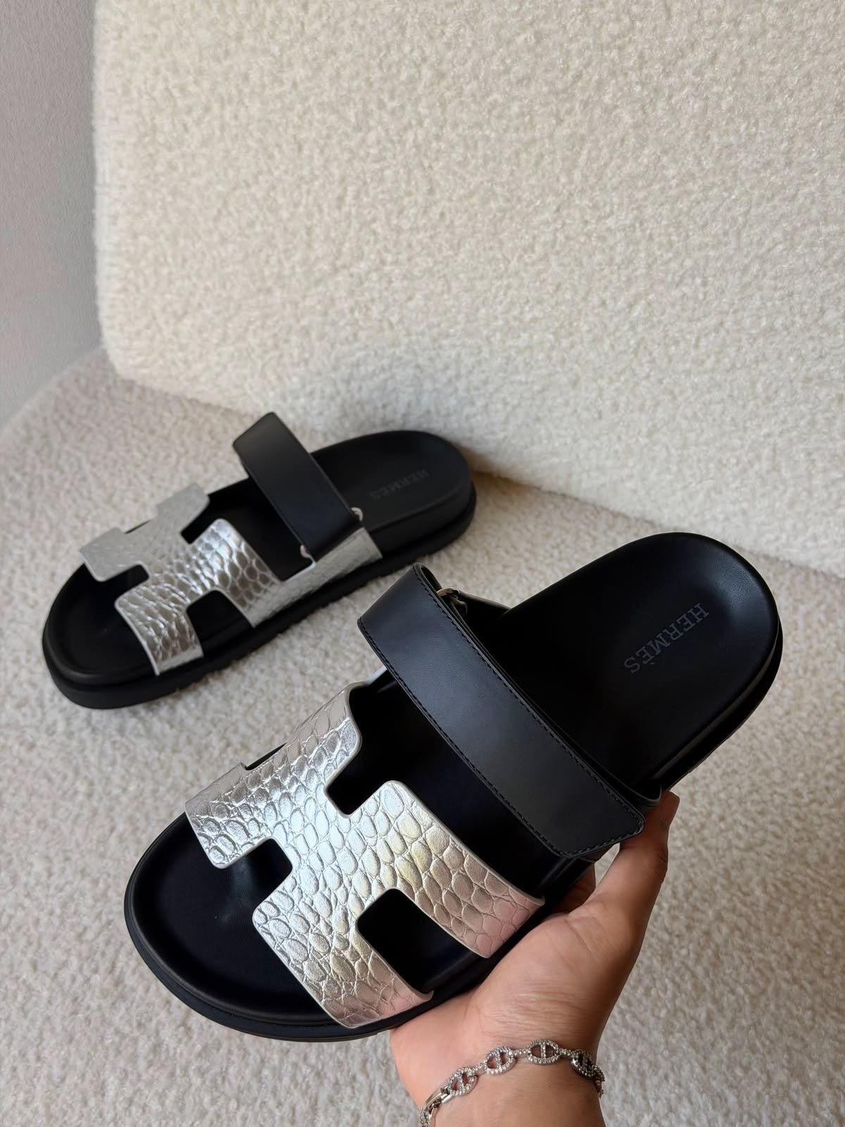 Chic 'H'-Cut Flat Sandals — Black