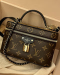 Bag by Chic