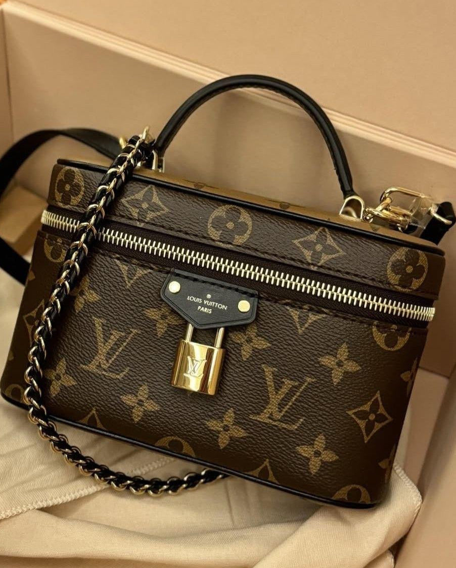 Bag by Chic