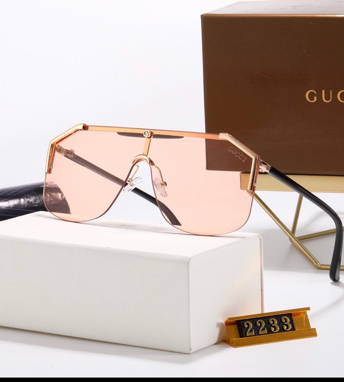 Elegant Rimless Shield Sunglasses