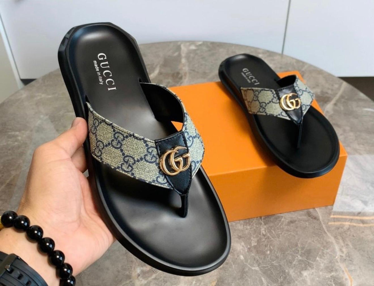 Women’s Black Slip-On Thong Sandals