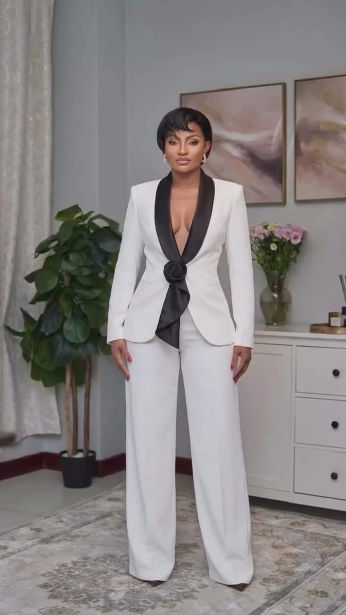 Elegant White Two-Piece Blazer Set for Women